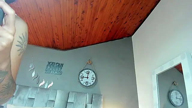 alaia-rogers online show from January 30, 2025, 11:33 am