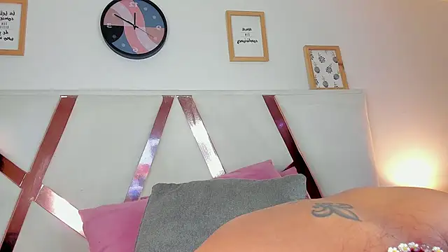 alaia-rogers online show from February 1, 2025, 2:45 pm