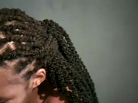 MAZINGDIVA1994 online show from February 9, 2025, 8:22 am