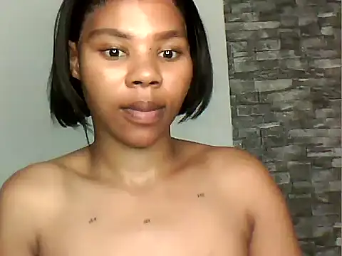 MAZINGDIVA1994 online show from March 18, 2026, 8:34 pm