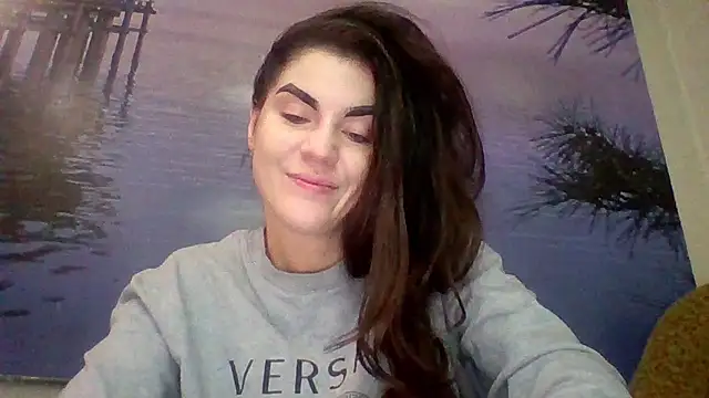 AliceTailor online show from April 21, 2026, 5:14 am