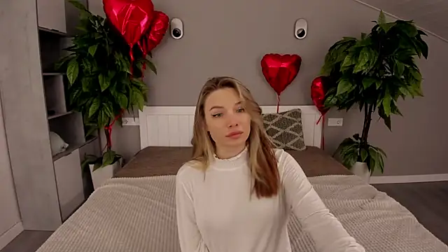 IceDanielles online show from March 16, 2025, 3:17 pm