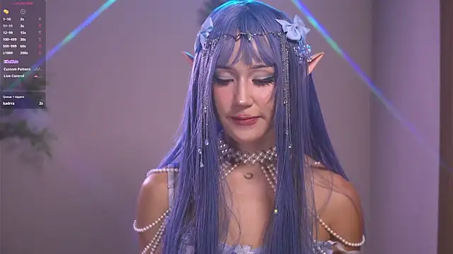 Bella-Franco online show from September 8, 2025, 9:36 pm