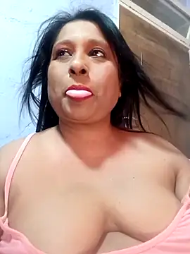 raniofsex02 online show from March 17, 2025, 2:12 pm