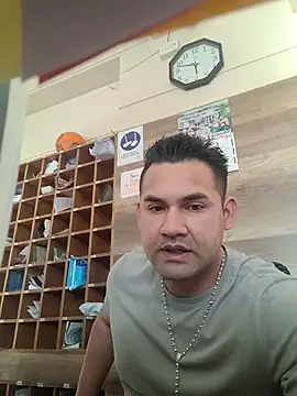 Maximil56 online show from October 9, 2025, 8:40 pm