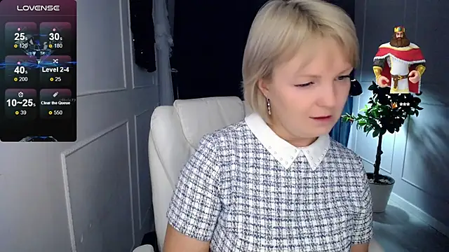 Juarnea online show from February 3, 2025, 8:24 pm