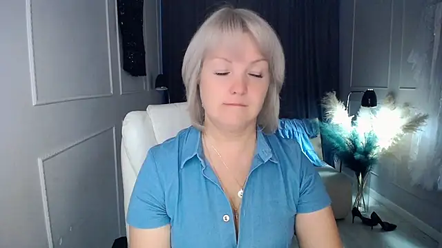 Juarnea online show from September 18, 2025, 10:17 am