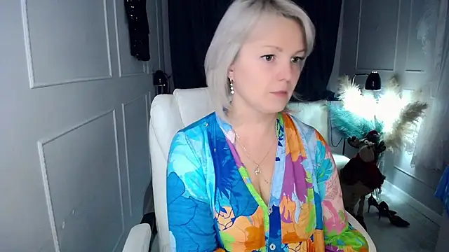 Juarnea online show from January 12, 2026, 1:27 pm