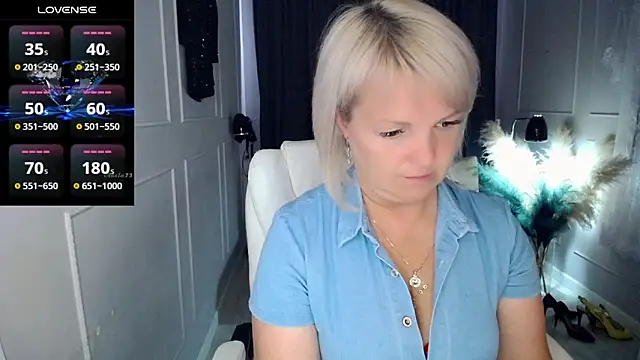 Snapshot of Juarnea chatting on May 27, 2026, 9:50 am Juarnea online show from May 27, 2026, 9:50 am
