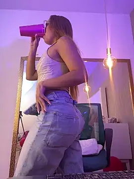 emily parkerr online show from February 22, 2026, 7:23 pm