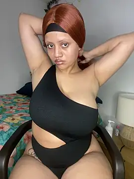 Charlotee  online show from February 21, 2026, 3:40 am