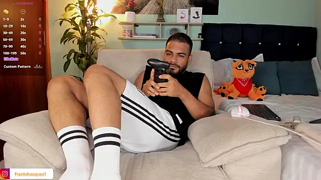 Neganhot  online show from February 13, 2026, 10:39 pm