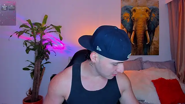 liam oficial02 online show from March 23, 2025, 2:59 am