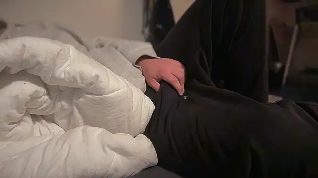 adamseed69 online show from April 5, 2026, 9:45 pm