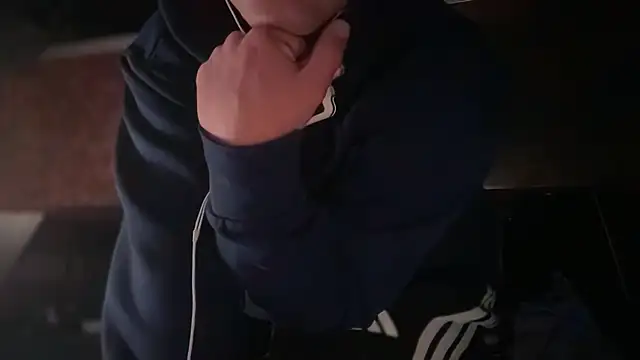 adamseed69 online show from April 22, 2026, 6:16 am