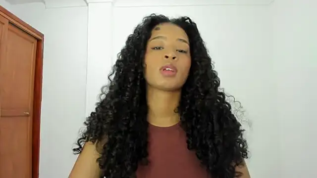 avellanatammy online show from October 2, 2025, 10:50 pm