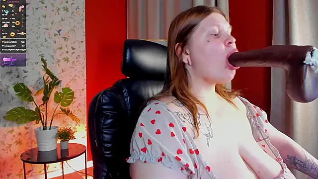 AuroraDemoni online show from February 25, 2025, 4:00 pm