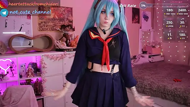 yourcutewaifu online show from November 7, 2025, 8:36 am