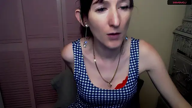 AmandaSell online show from January 4, 2025, 4:11 pm