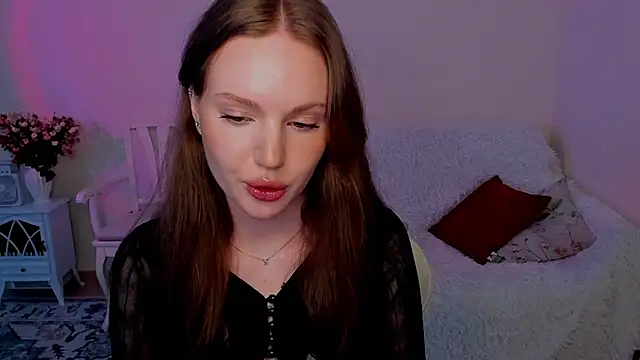 Snapshot of MishkaMe chatting on May 25, 2026, 10:54 am MishkaMe online show from May 25, 2026, 10:54 am
