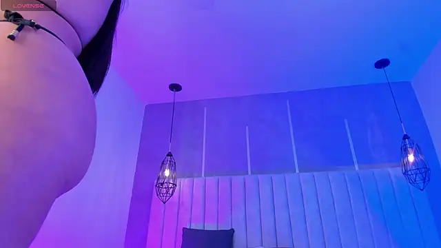 pamelaa vega online show from September 15, 2025, 12:05 pm