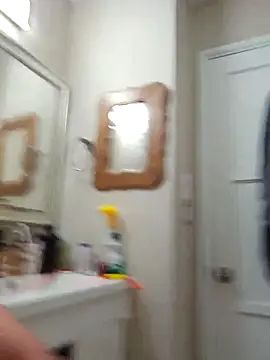 Snapshot of den-rock4u chatting on March 17, 2026, 10:51 am den-rock4u online show from March 17, 2026, 10:51 am