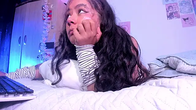 StephaniFox online show from March 22, 2025, 3:41 am