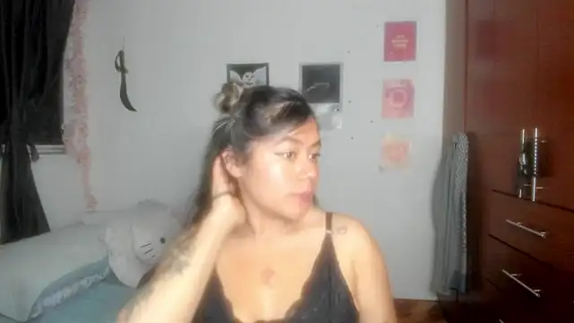 StephaniFox online show from January 7, 2026, 2:58 am