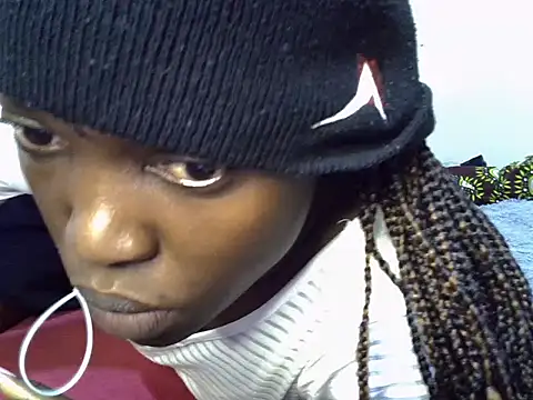 Snapshot of heather_savage chatting on September 24, 2025, 10:13 pm heather savage online show from September 24, 2025, 10:13 pm