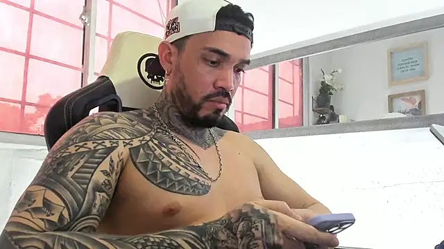 Angel sex latin online show from January 1, 2025, 10:13 pm