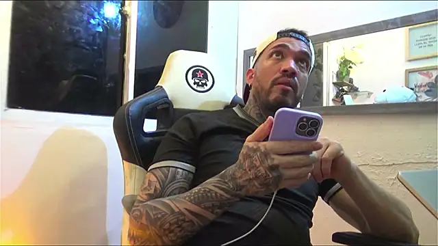 Angel sex latin online show from January 6, 2025, 9:19 am