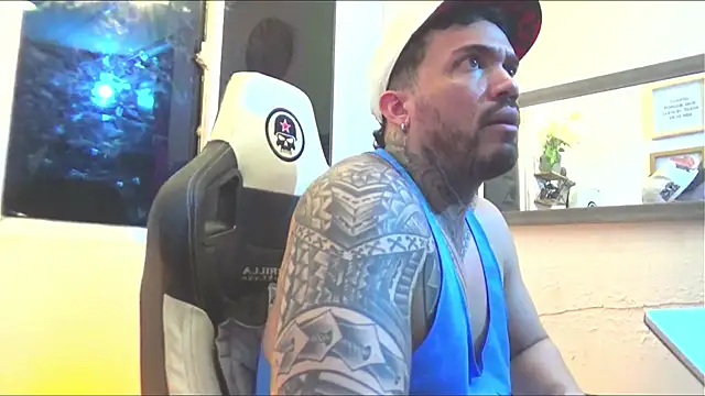 Angel sex latin online show from January 15, 2025, 9:56 am