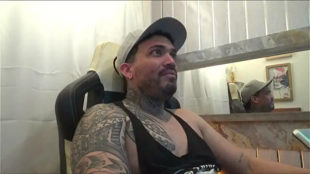 Angel sex latin online show from October 4, 2025, 6:44 am