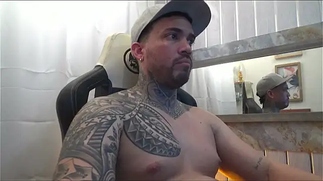 Angel sex latin online show from October 14, 2025, 3:29 am