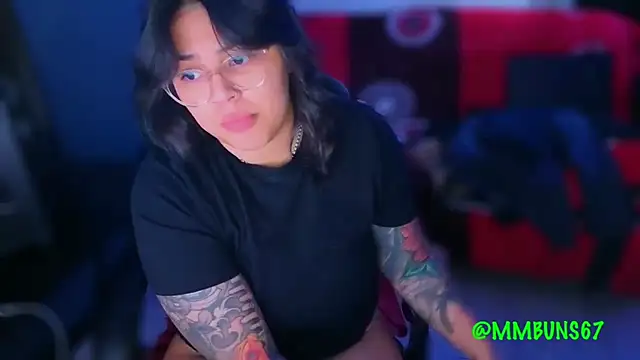 miacanela xo online show from November 8, 2025, 1:50 am