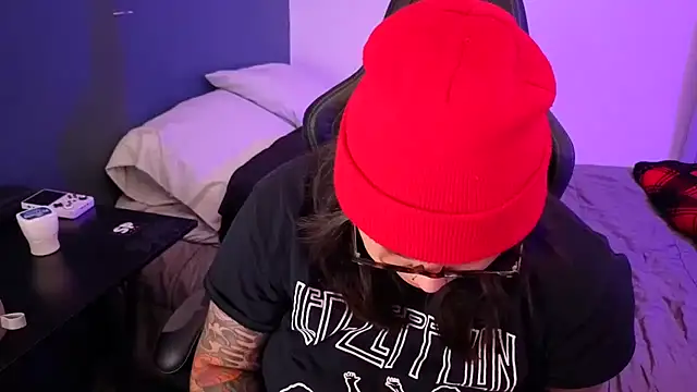 miacanela xo online show from February 25, 2026, 3:16 am