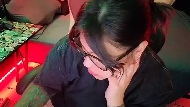 miacanela xo online show from July 2, 2026, 3:23 am