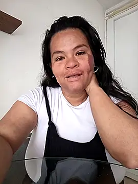 Julieta-tits online show from April 13, 2026, 11:37 am