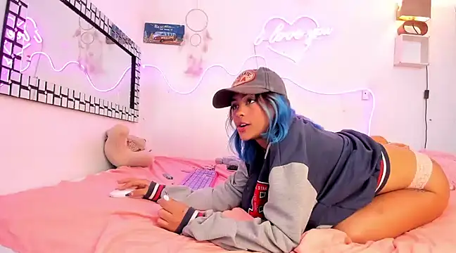 Snapshot of lilith_horny chatting on January 13, 2025, 4:18 am lilith horny online show from January 13, 2025, 4:18 am