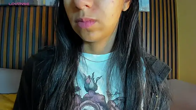 Tamaraakins online show from March 13, 2025, 12:13 pm