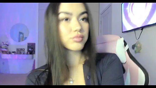 Shineel online show from October 25, 2025, 1:18 pm