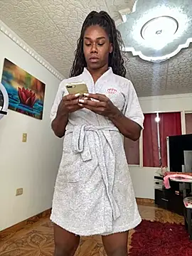 sweetsarabig22cm online show from February 11, 2025, 5:29 pm