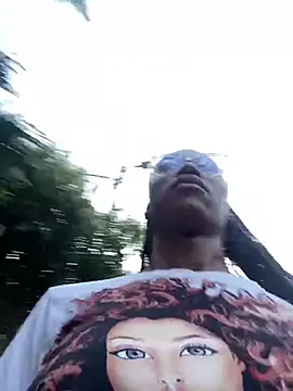 sweetsarabig22cm online show from March 2, 2025, 11:20 pm