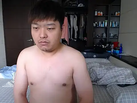taiwansmalldickchubby online show from March 10, 2026, 11:43 pm