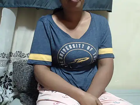 Linda sexy online show from September 24, 2025, 1:09 am