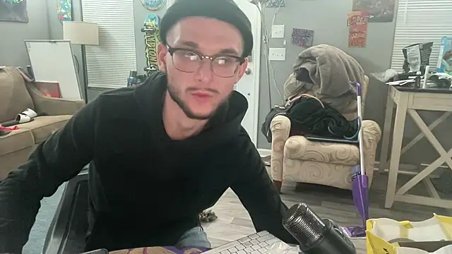 hungkubenski online show from January 18, 2026, 9:13 am