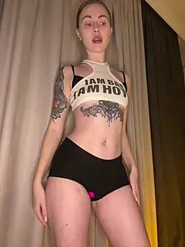 LoveGameSexx online show from February 26, 2026, 4:50 pm