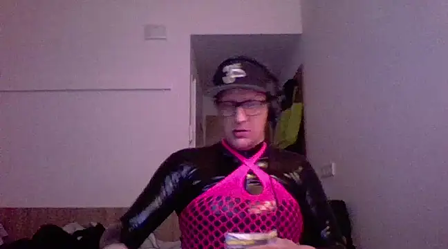 Bigthroaterboy online show from March 7, 2025, 6:57 am