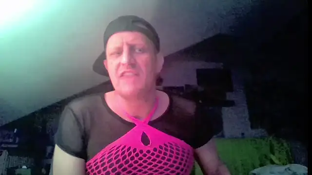 Bigthroaterboy online show from June 14, 2026, 2:24 am