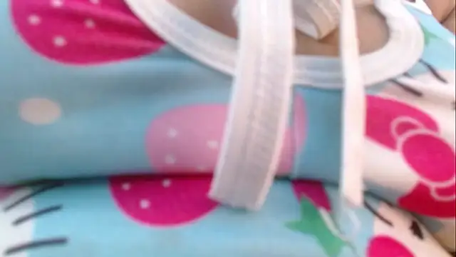 YUSELFI ROSS  online show from March 2, 2025, 9:43 pm